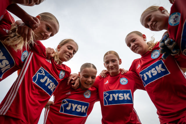 SIF Q spillere, der kigger ned