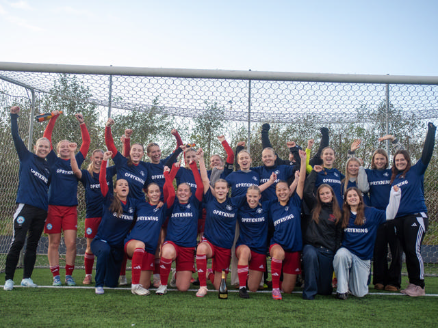 Oprykning til kvindeserien