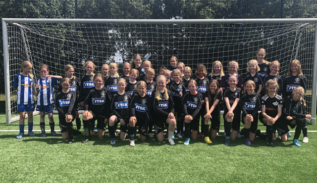 Gruppebillede fra SIF Q Sommercamp 2023.
